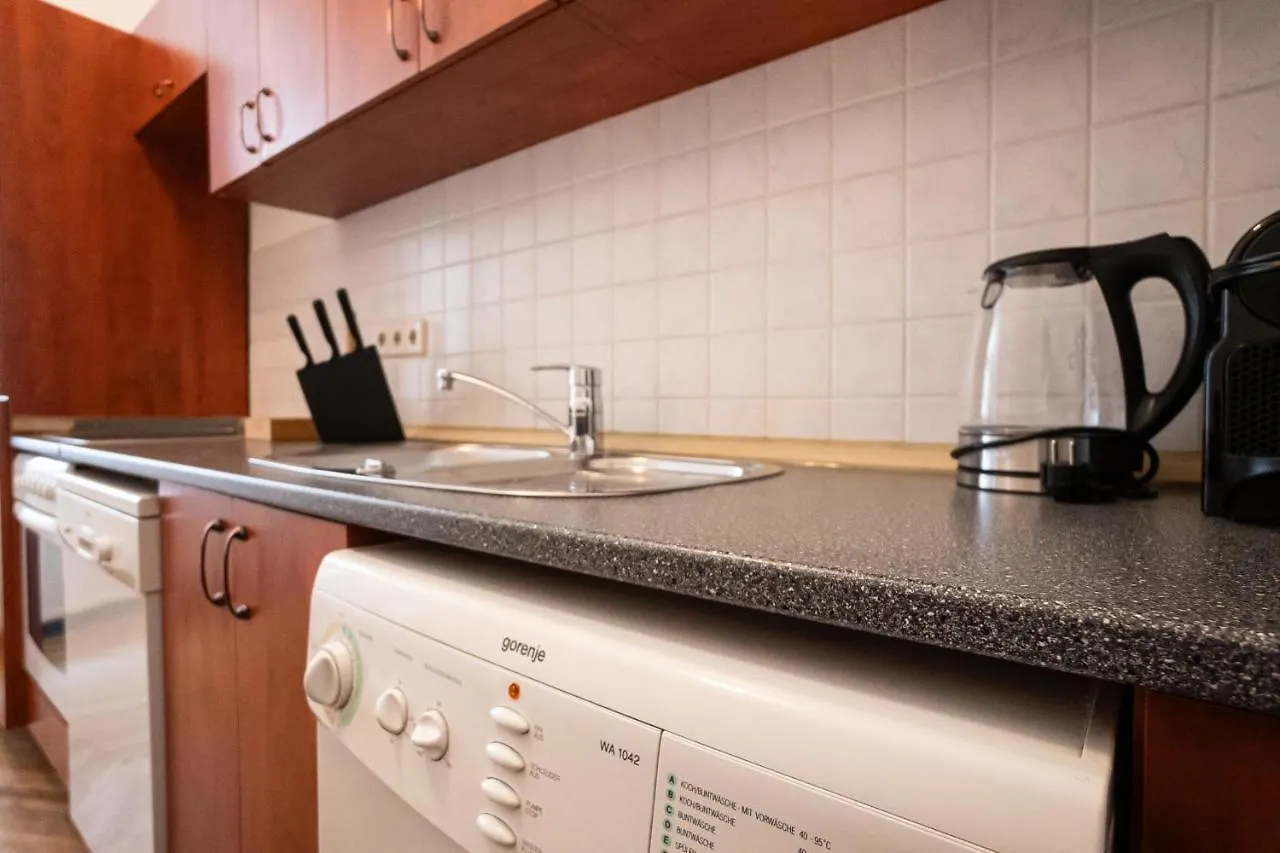 Central Spacious Apartment With A King-Size Bed Wien